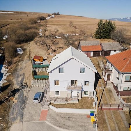 Totina Apartments Zavazna Poruba Exterior foto